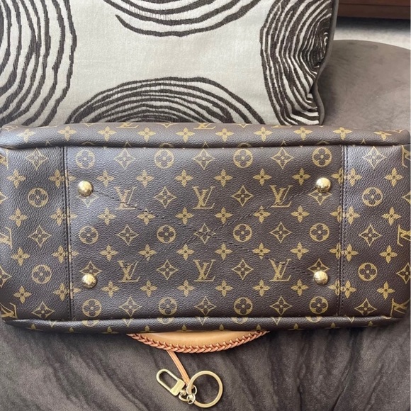 Louis Vuitton Artsy MM - Picture 7 of 12